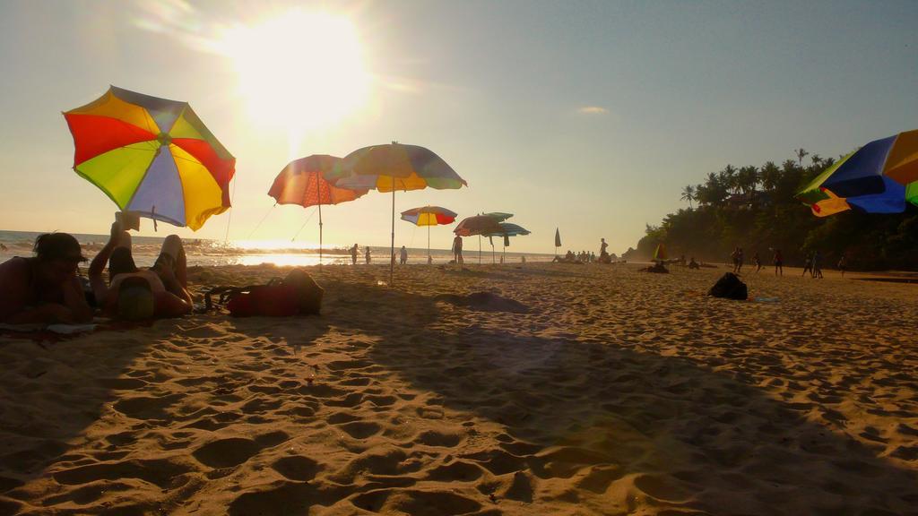 Keratheeram Beach Resort Варкала Екстериор снимка