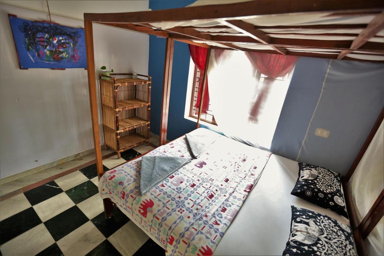 Keratheeram Beach Resort Варкала Екстериор снимка